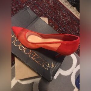 Sexy velvet tip breathable side red heels